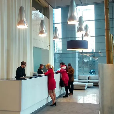 プラチナム レジデンス アパートホテル