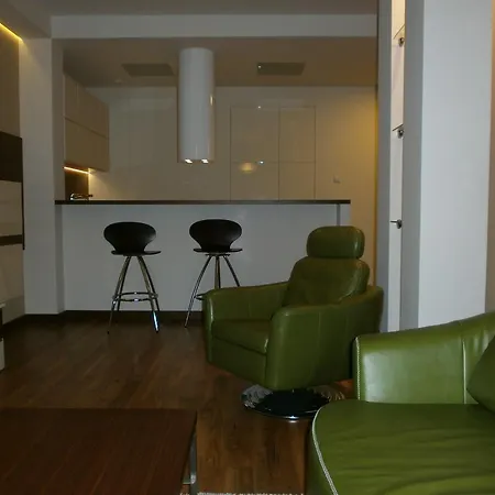 アパートホテル プラチナム レジデンス