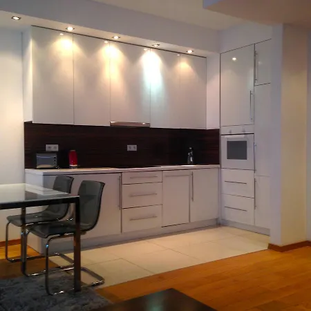 アパートホテル プラチナム レジデンス ワルシャワ