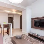 Platinum 4* ורשה