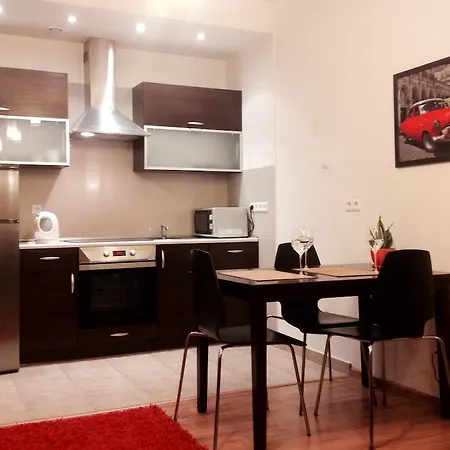 アパートホテル プラチナム レジデンス