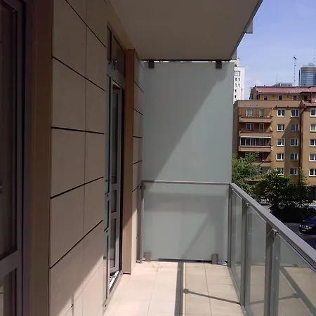 Apart Otel Platinum Varşova